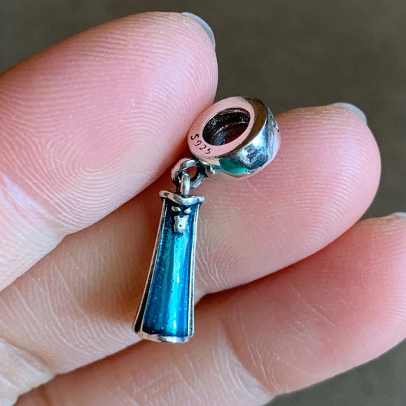 NWOT Disney Princess Elsa’s Dress Dangle Charm Sterling Silver 925 - Picture 3 of 11